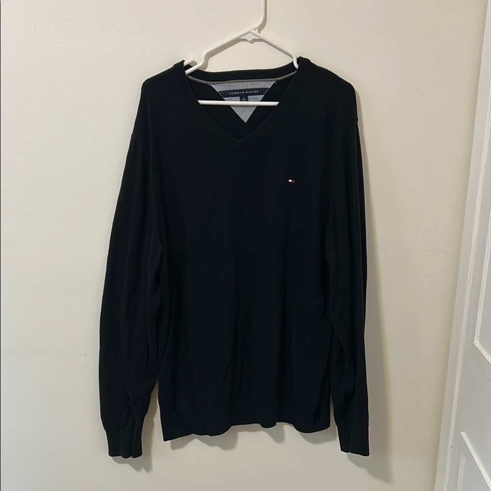 Tommy Hilfiger Black V-Neck Sweater Classic Knit